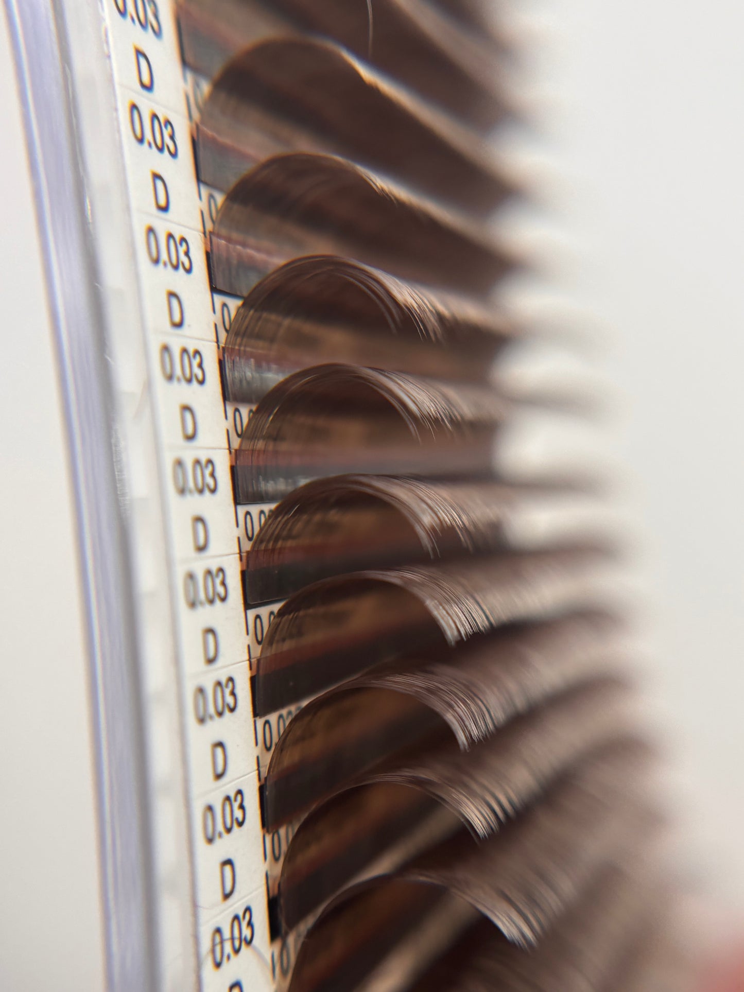 D.03 BROWN MIX (20 ROWS)