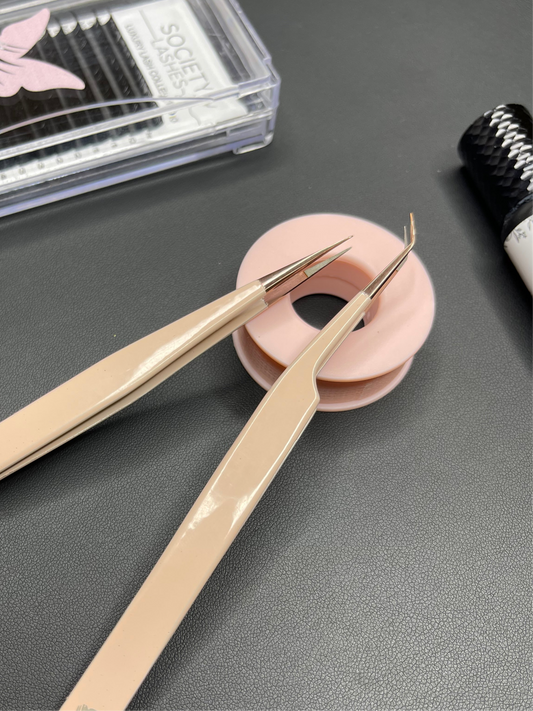 Blush 45 Tweezer