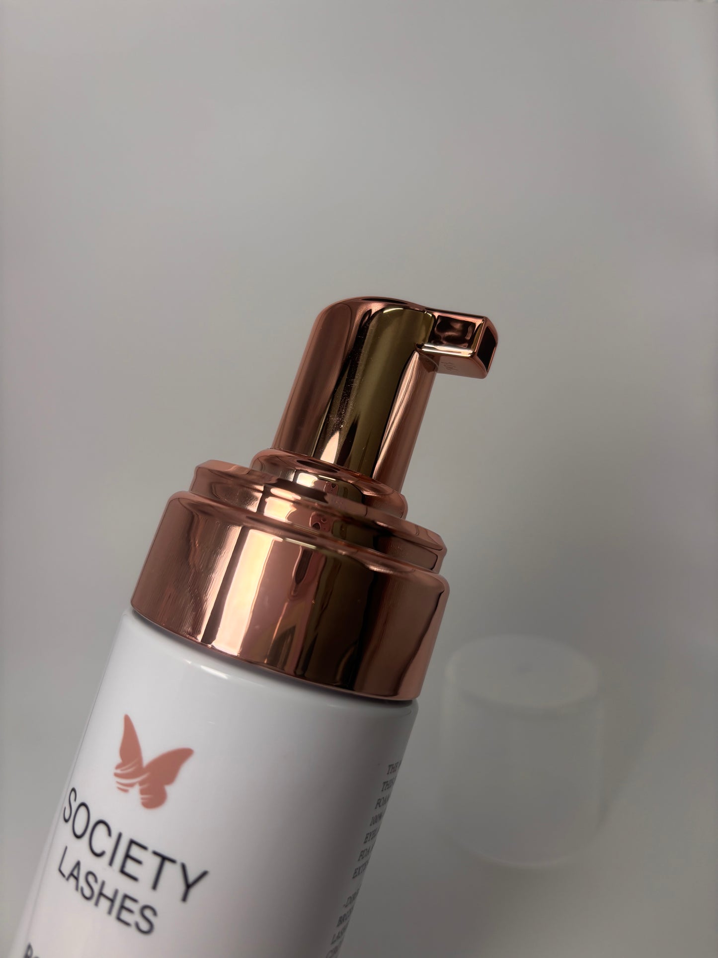 Lash Cleanser
