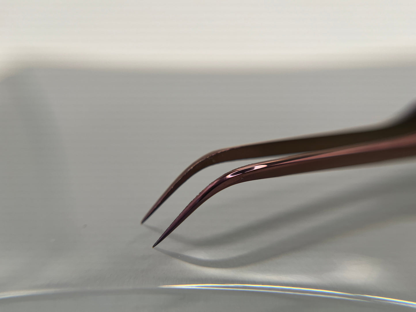Rose Gold Curved Isolation Tweezers